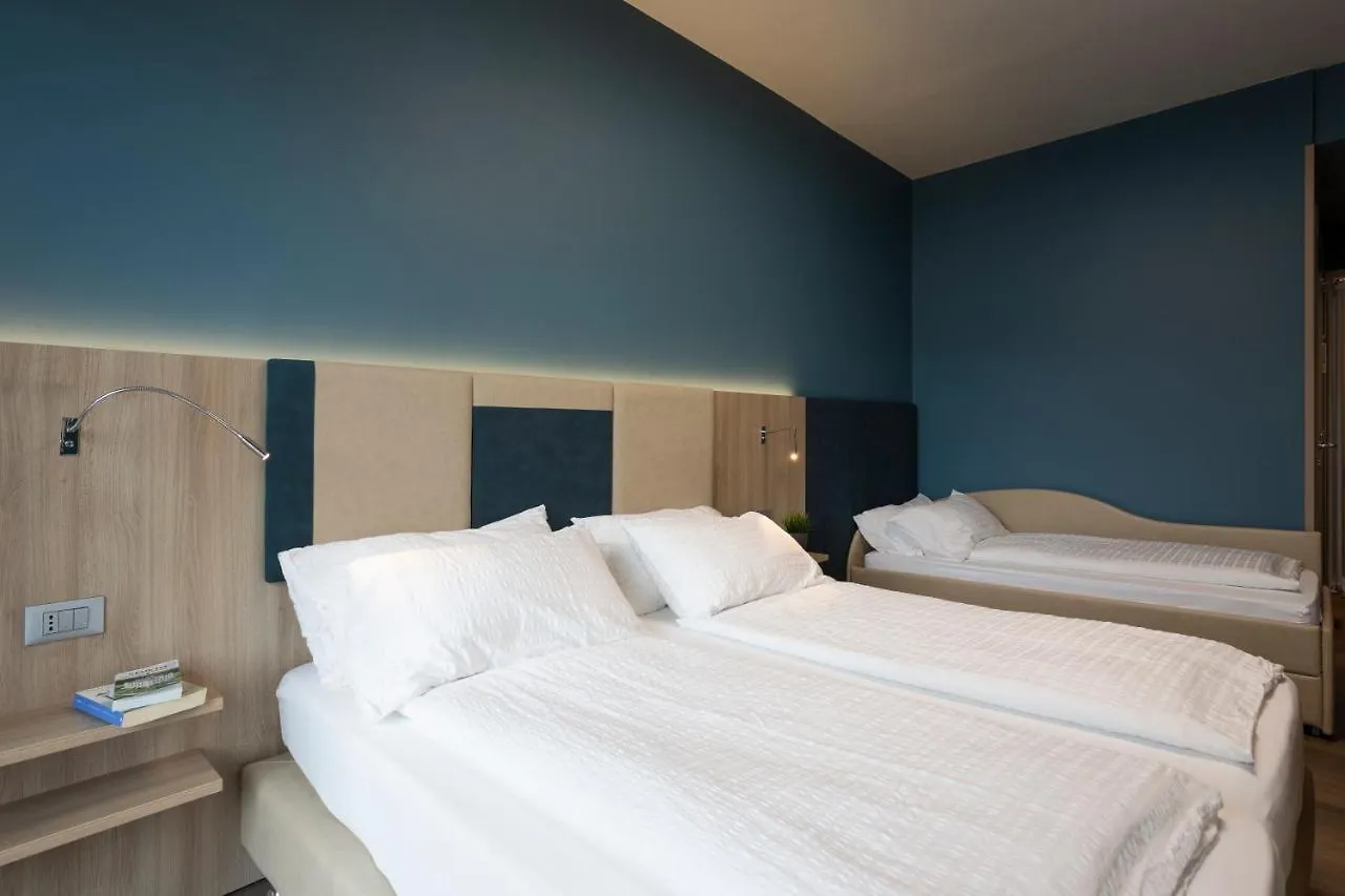 Hotel Veronesi Brenzone sul Garda Italien