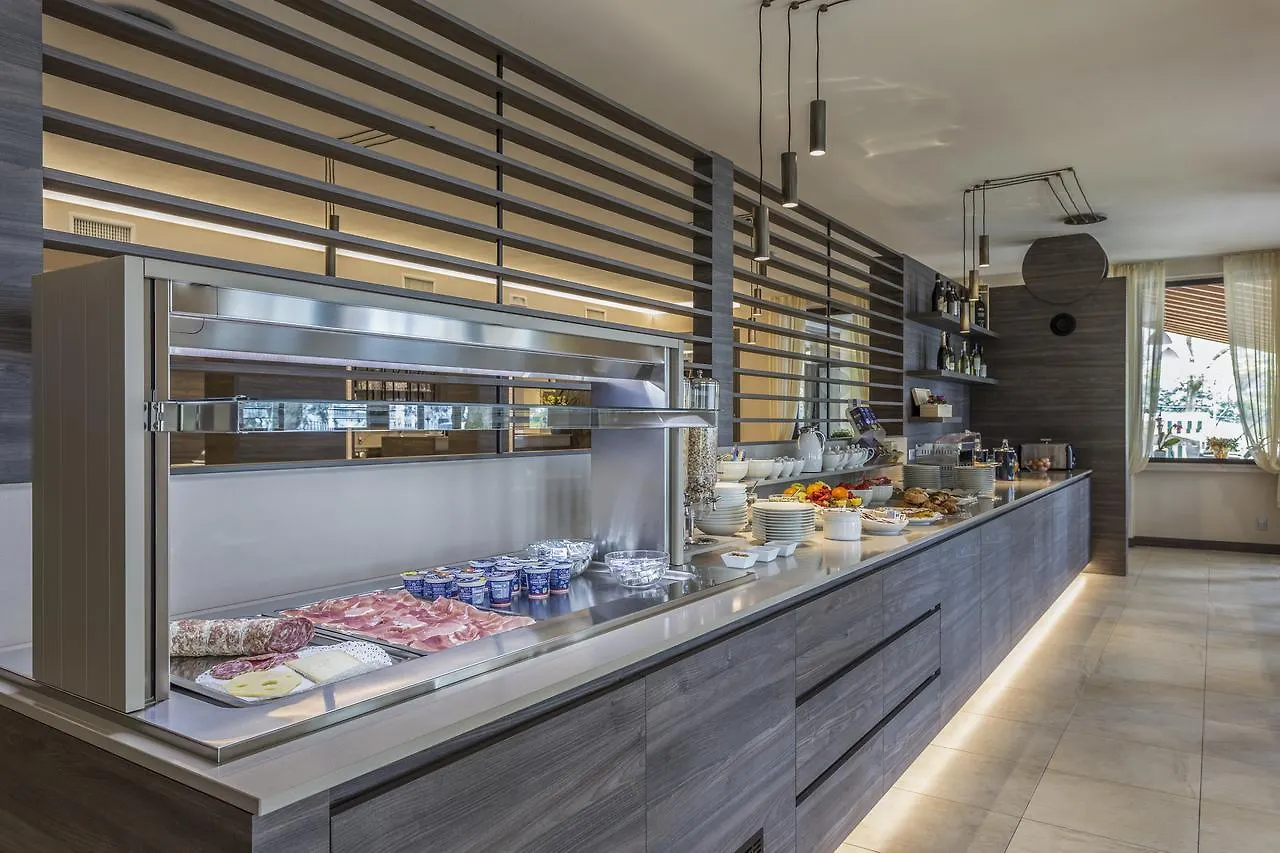 Hotel Veronesi Brenzone sul Garda Italien